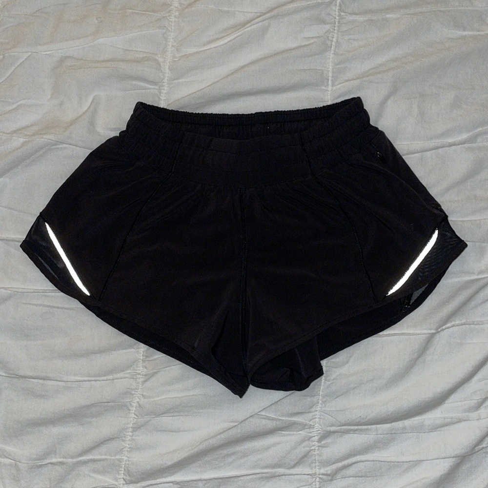 Lululemon hotty hot shorts!